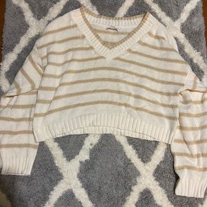 American Eagle Cropped Cable Knit Sweater